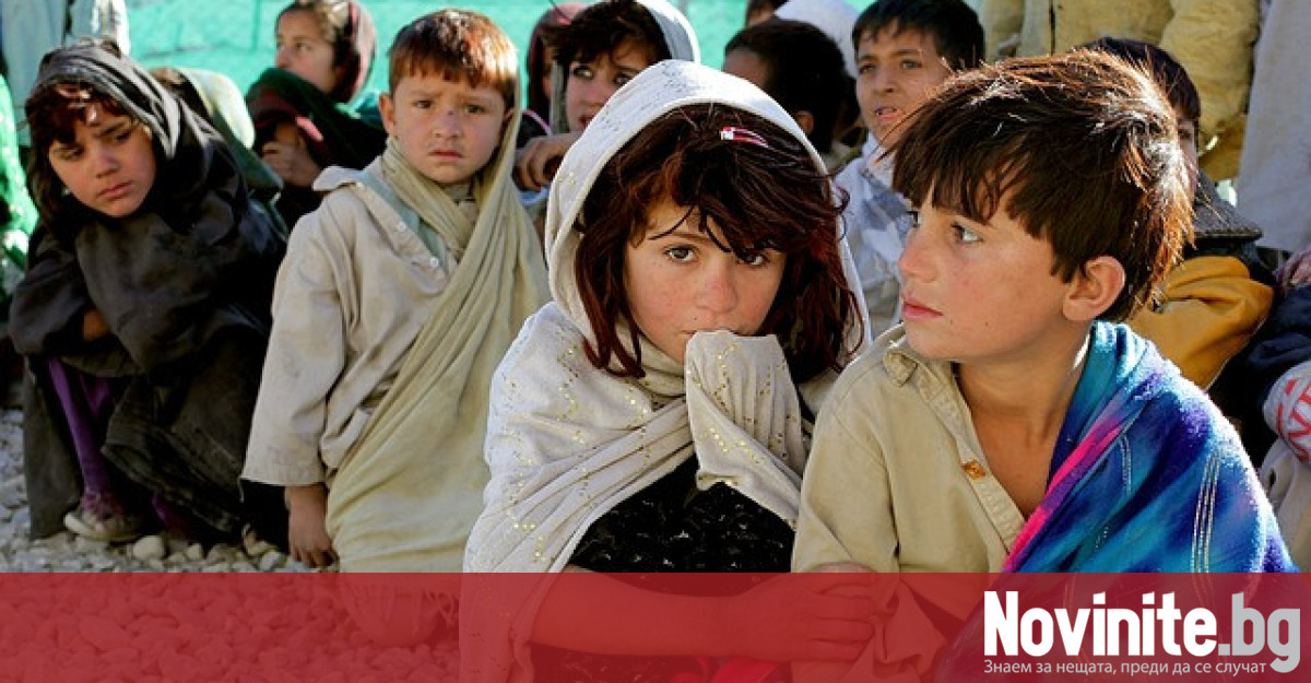 Министърът на образованието на талибаните Хабибула Ага заяви че условията