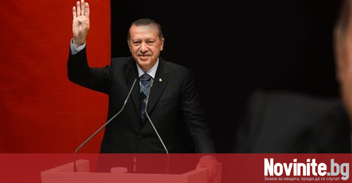 Президентът Реджеп Тайип Ердоган води на балотажа в неделя с