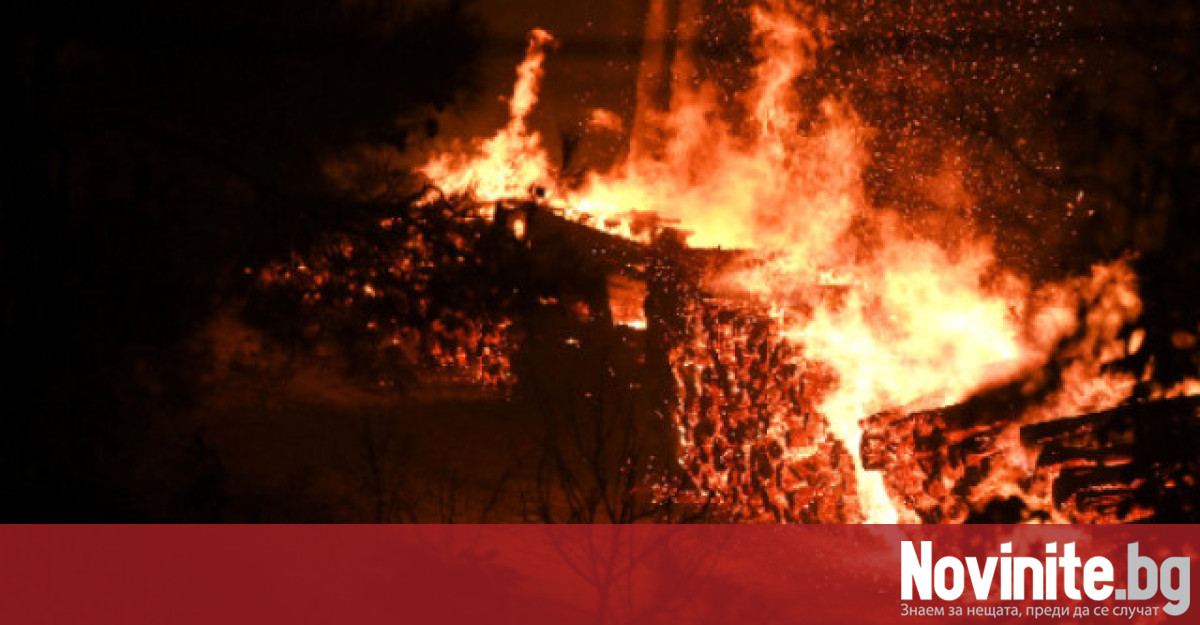 В Северна Гърция огънят се движи към българската граница, заяви
