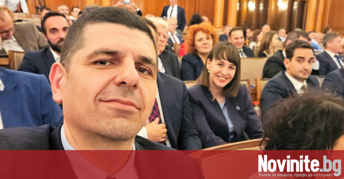 Депутатът от ПП ДБ Ивайло Мирчев атакува мощно президента Румен Радев