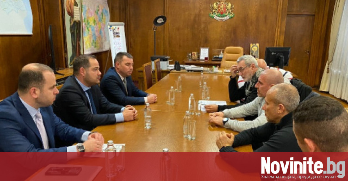 Министърът на вътрешните работи Калин Стоянов се срещна с четиримата