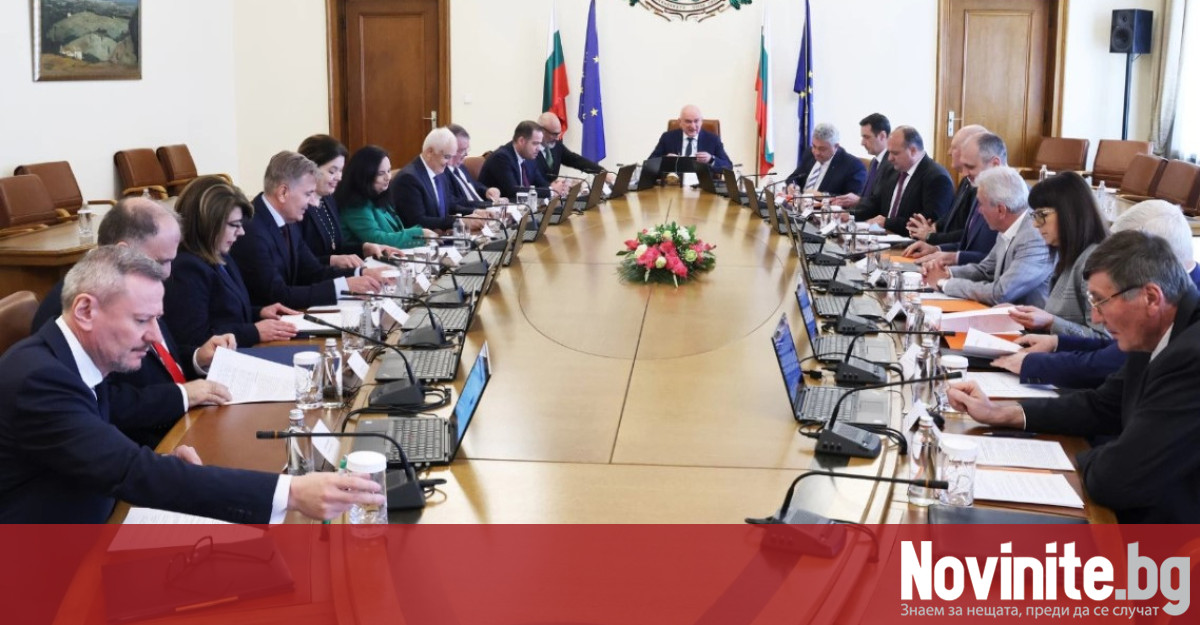 Служебното правителство на Димитър Главчев подготвя два заема за общо
