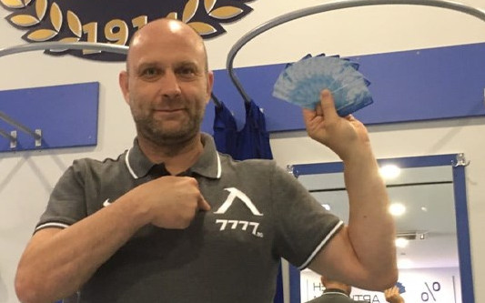 Тити обяви със среднощен пост в социалните мрежи, че подава оставка