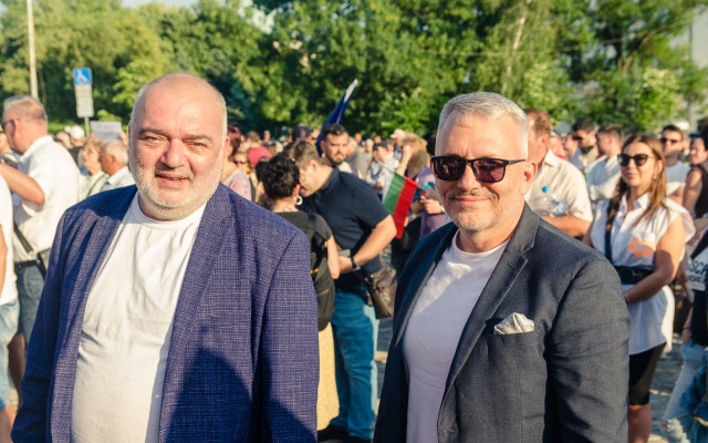 "Ние идваме" на Хаджигенов, Бакикян и Капон се пуска на вота