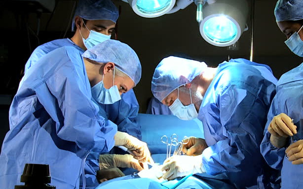 Пациент осъди болница "Св. Мина" за 25 бона заради фиктивна оперция