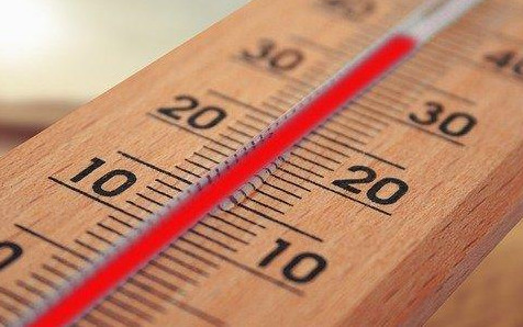 Температурен рекорд в Хасково, в Търговище живакът скочи до 33,8 градуса