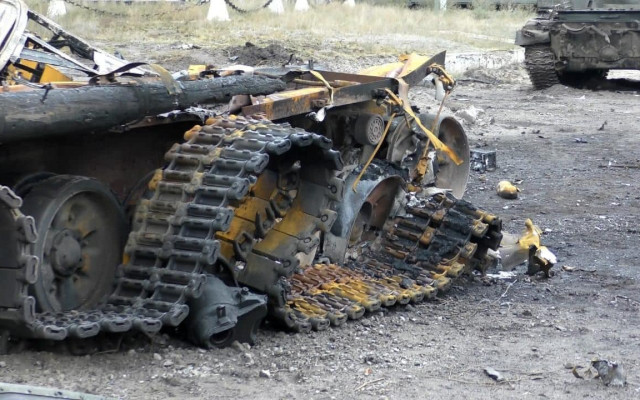 Украйна: Ликвидирали сме 60 800 руски окупатори + 2424 техни танка