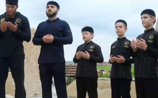 Кадиров се похвали: Непълнолетните му синове вече са на фронта
