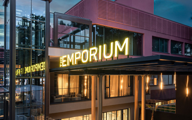 Хотелиерският топ Оскар е за The Emporium Plovdiv - отличен е като най-добрият 5-звезден хотел на Балканите