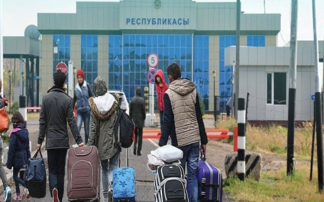 Казахстан: Над 200 000 руснаци избягаха от мобилизацията у нас, няма да ги експулсираме