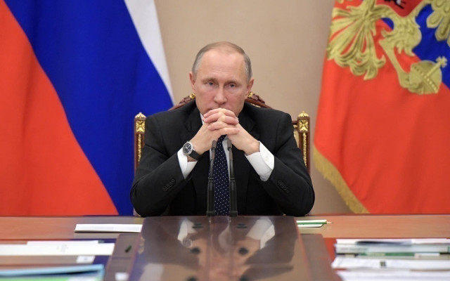 Бивша руска депутатка хвърли бомба, че Путин е гей?