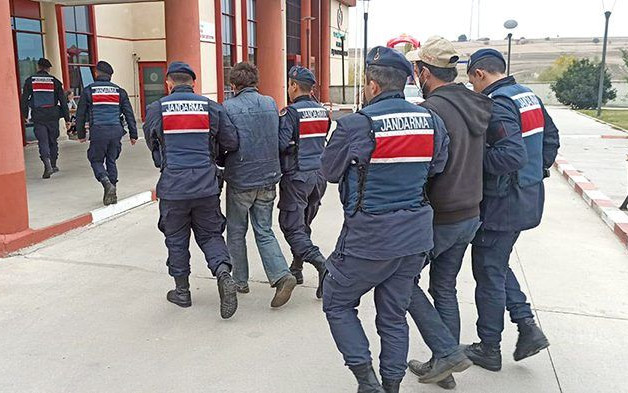 Единият от обвинените за убийството на граничния полицай остава в ареста в Турция, реши съдът в Одрин