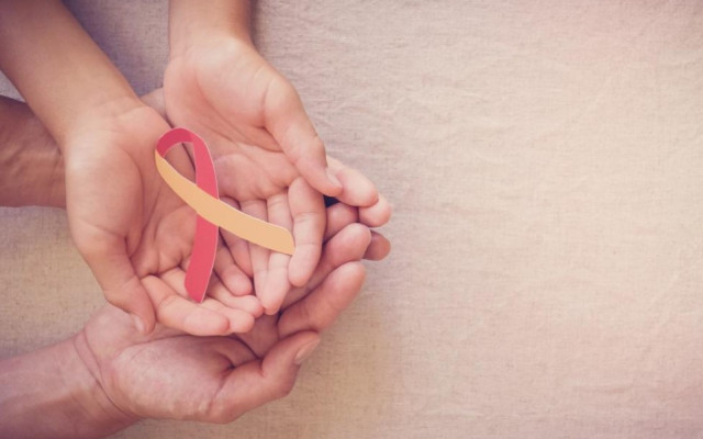 СЗО: Само половината от децата с ХИВ получават лечение