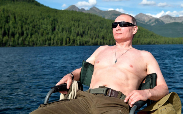 Путин бяга в Африка при преврат? Кътал 12 млрд. долара на Черния континент