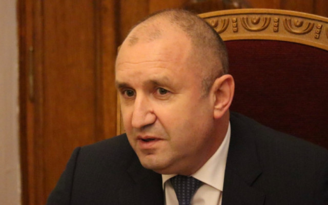 Радев връчва в понеделник мандат за правителство на ГЕРБ - СДС