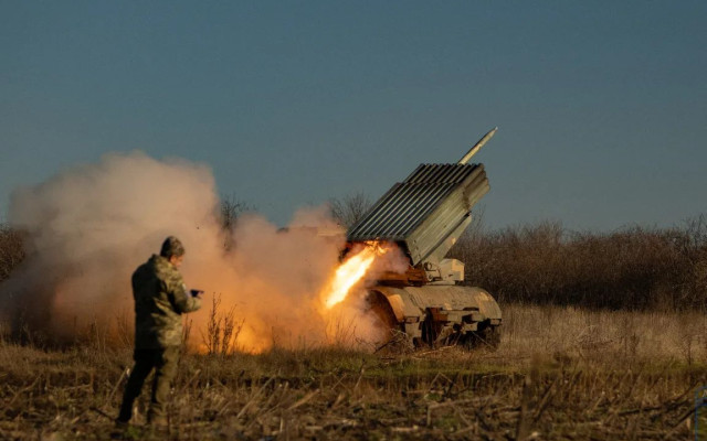 Украйна: 99 740 руски окупатори са вече на оня свят заедно с 3002 техни танка