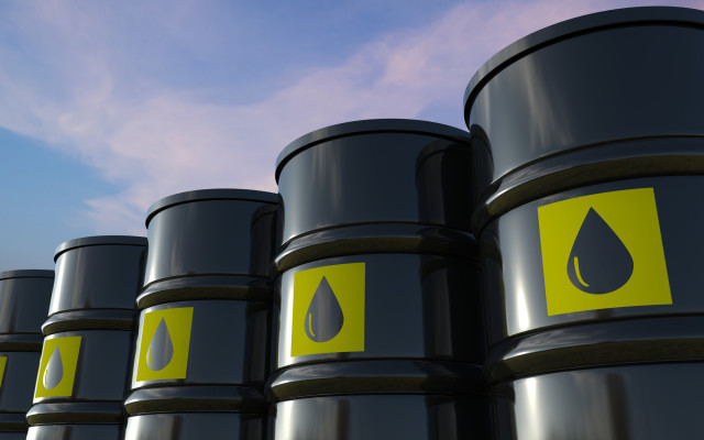 България може да изнася нефтопродукти от руски петрол само в Украйна