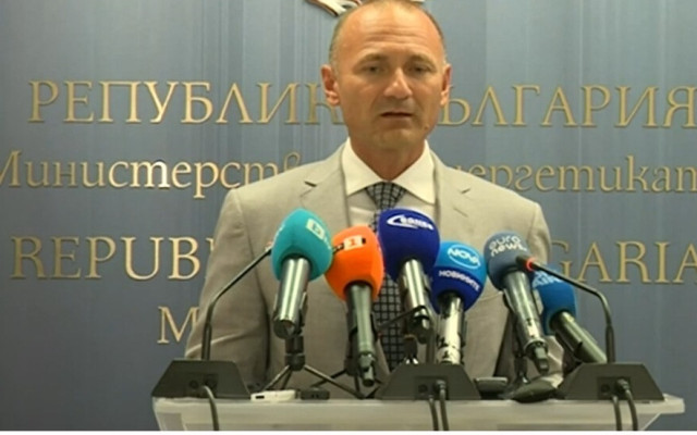 "Газпром" може да осъди "Булгаргаз", смята министър Христов