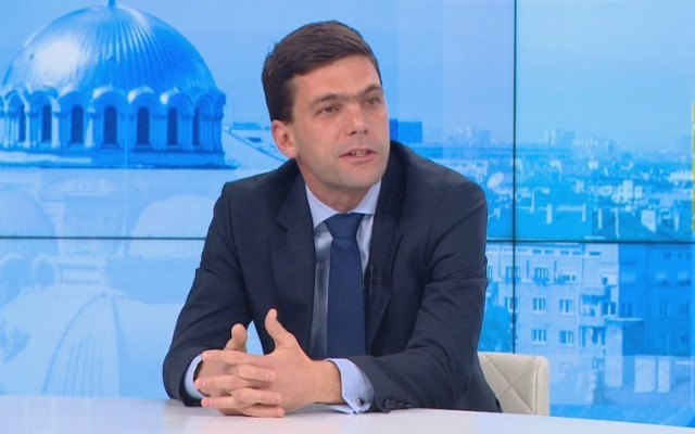 Никола Минчев: Тепърва ще седнем на разговори с БСП, ако ни поканят