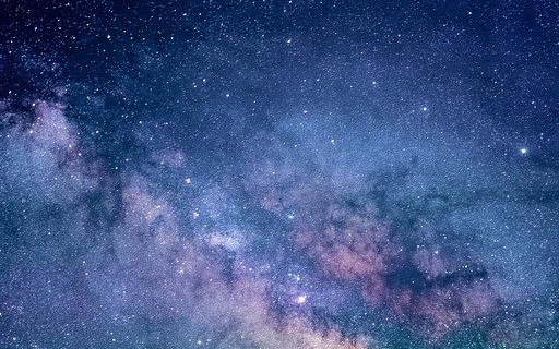 Нощното небе става все по-ярко с годините