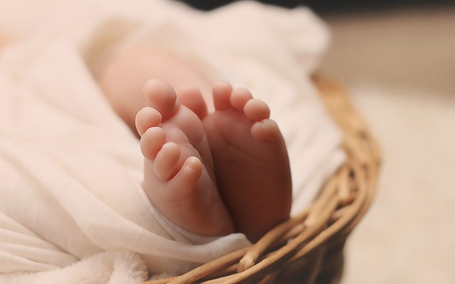 Сред най-интересните имена на новородени деца тази година са - Исус, Роналдо, Фабиан