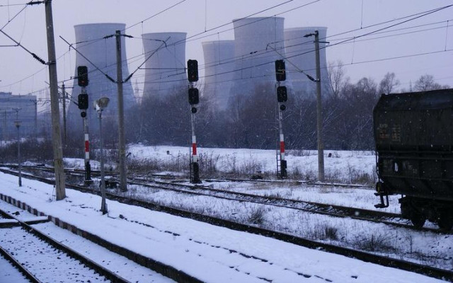 Нощният влак от София до Варна се движи с близо 8 часа закъснение