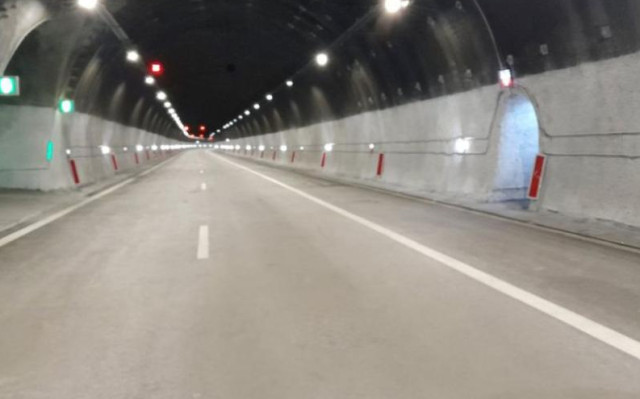 Отново: Ограничават движението в тръбата за София на тунел „Витиня“