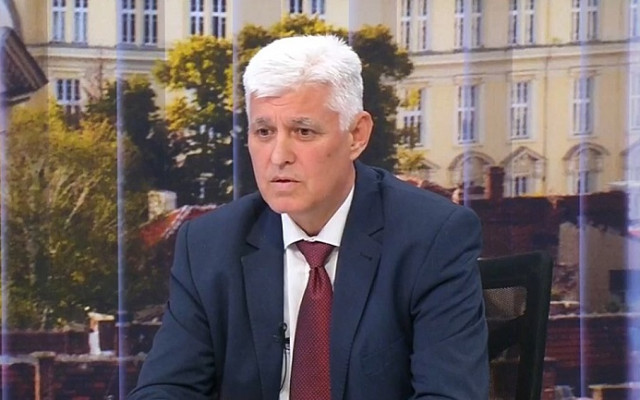 Министър Стоянов: Списъкът с военна помощ за Украйна е изпълнен