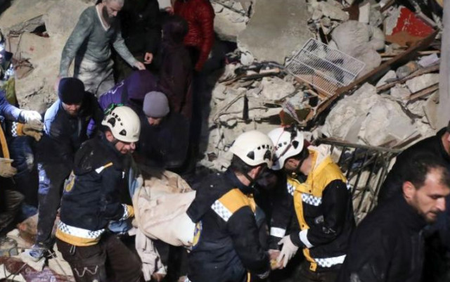 Няма данни за пострадали българи при земетресението в Турция