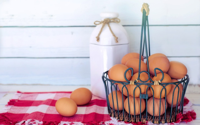 Как да познаем „възрастта” на яйцето и още 9 дребни хитринки за улеснение