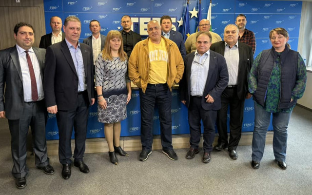 Борисов обсъди спрени проекти с кметовете на ГЕРБ в Добричко