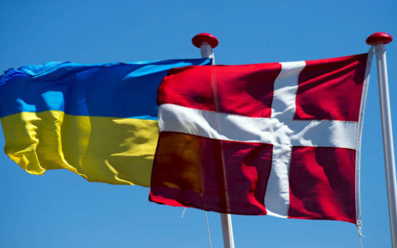 Дания реши да подпомогне Украйна с 1 милиард долара