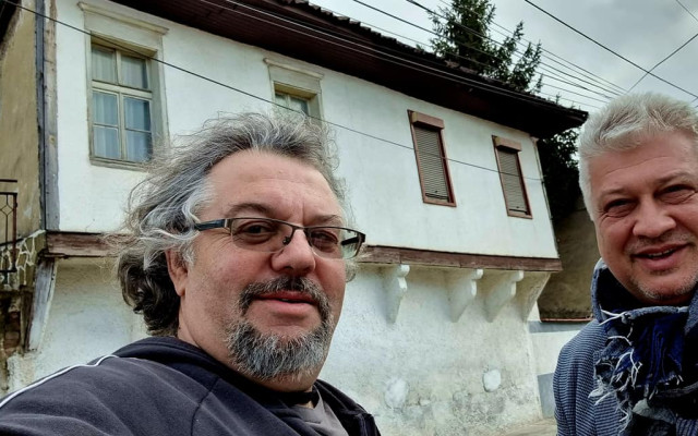 Манол Пейков пак засрами държавата: Поде патриотична инициатива да се съберат пари и да се купи къщата на Димитър Талев в Прилеп, Македония