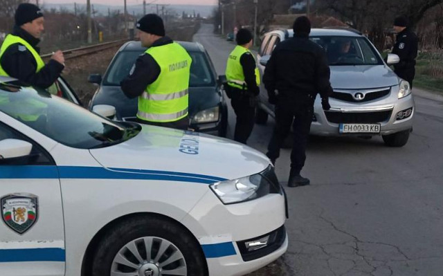 Акция „Купен вот“: Полиция блокира Бяла Слатина