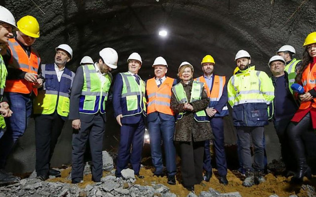 Министър Алексиев: За първи път от 50 години насам в България се изгради жп тунел