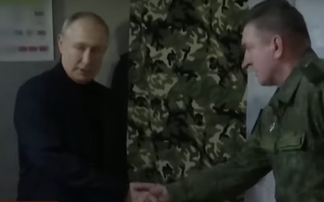 Киев: Двойник на Путин посети Херсон и Луганс (ВИДЕО)