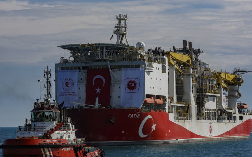 Кога ще ги стигнем? Турция вече добива газ от Черно море