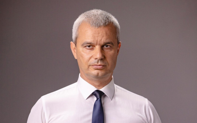 Костадинов: "Възраждане" няма да подкрепи Росен Желязков за председател на НС