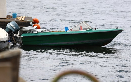 СНИМКИ Двама рибари се обърнаха с лодката си край Китен - единият се удави, другият бе спасен по чудо
