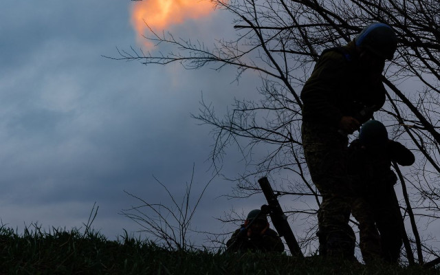 Масирана руска атака с дронове срещу Киев, има загинал