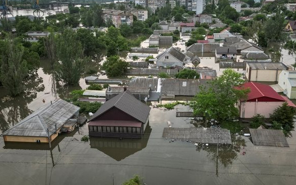 Защо САЩ и Европа ронят сълзи за ВЕЦ Каховка? Кой остава без зърно?