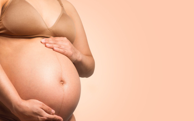 Млада майка разкрива как бременността всъщност променя тялото