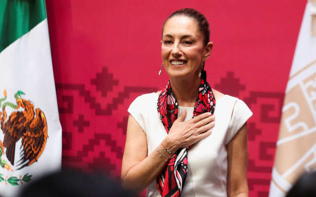 Жена с български произход е фаворит за нов президент на Мексико