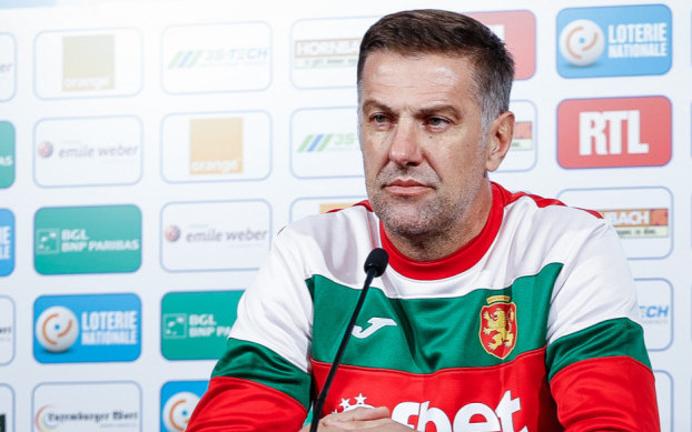 България е футболно джудже! 8 г. нямаме победа в евроквалификации навън, 10 г. - в световни