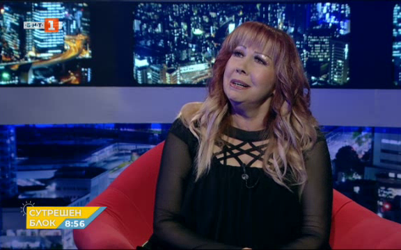 Апаши опоскаха апартамента на Петя Буюклиева