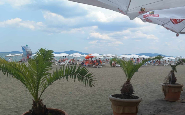Плажът в Бургас - най-евтин по крайбрежието