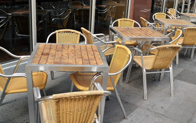 Не ми било ресторант, най ми било бистро! Груби нарушения по морето