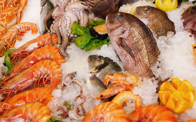 Без риба и морски деликатели от неприятелски страни в Русия