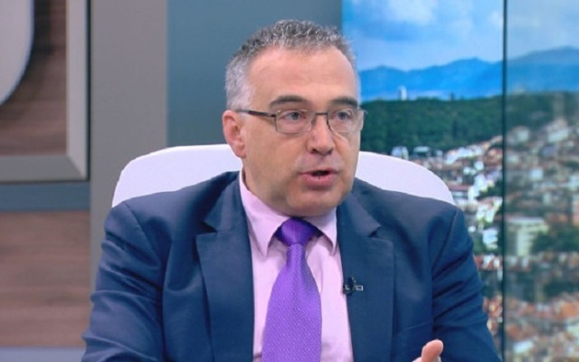 Кутев хвали властта: Започва да влиза в час