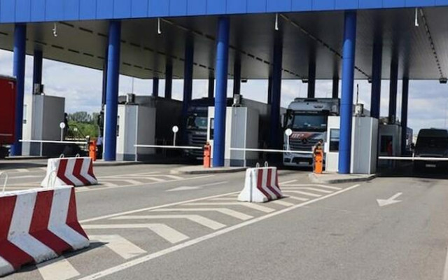 Интензивен трафик по границите ни с Гърция, Румъния и Сърбия